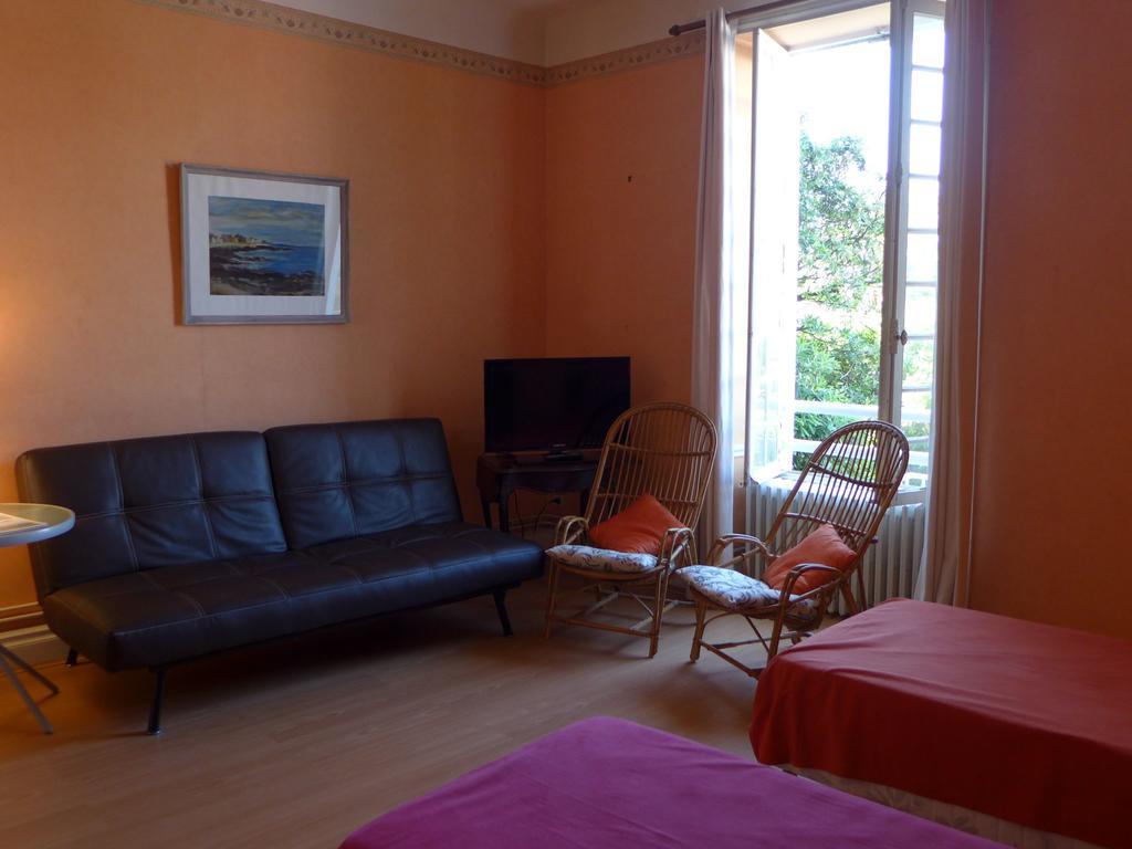 Aramis Hotel Biarritz Esterno foto